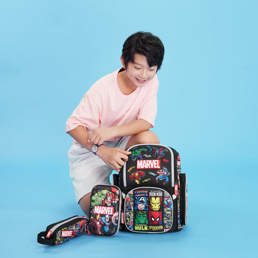 Hộp Bút Classic Siêu Anh Hùng Marvel Đen CLEVER HIPPO HLM0105