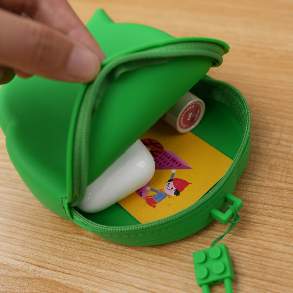 Ví Đeo Echo Medium Xanh Lá UPIXEL UBE11