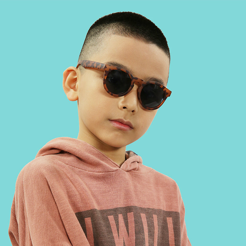 Kính mát phong cách Tortoise 3+
