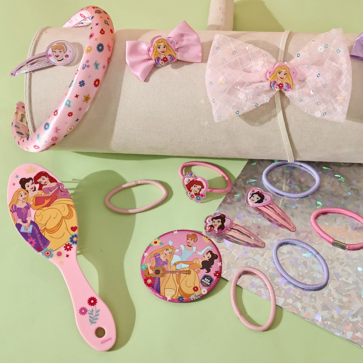 Bộ Phụ Kiện Lược, Kẹp, Cột Tóc Disney Princess RED RIDGE 106033