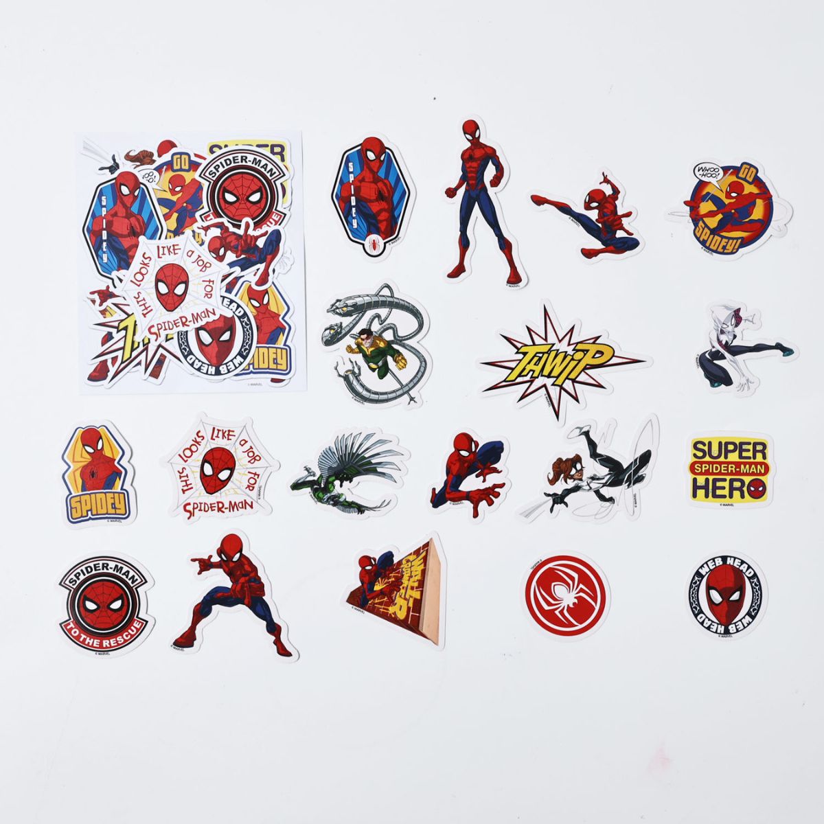 Hình Dán Phát Sáng Trong Bóng Tối Spider Man RED RIDGE 101452
