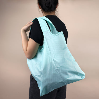 Minty tri-fold bag